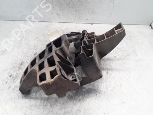 Rear bumper bracket DACIA SANDERO 1.4 (BS0C, BS0A, BS0G, BS1F, BS0E) | BP30019360C159 