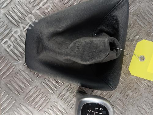 Used Shift knob BMW 3 (E90) 318 i (129 hp) 32296909