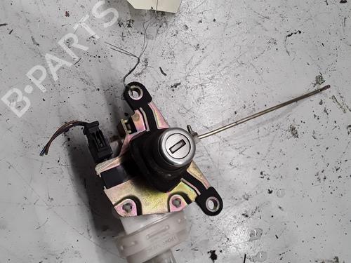 Trunk håndtak AUDI A4 B5 (8D2) 1.9 TDI (110 hp) 30026252