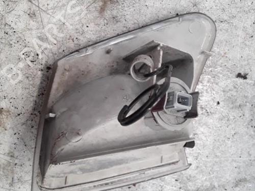 Used Left front indicator FORD FIESTA III (GFJ) 1.1 (50 hp) 30019065