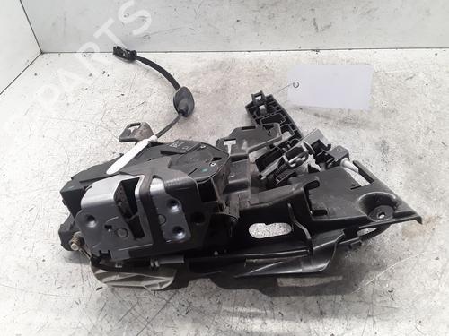 Højre fortil lås FORD FIESTA VI (CB1, CCN) 1.4 TDCi (70 hp) 30023883