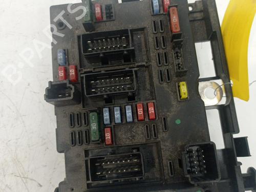 Fuse box PEUGEOT 307 SW (3H) 1.6 HDI 110 | BP30021814E1 