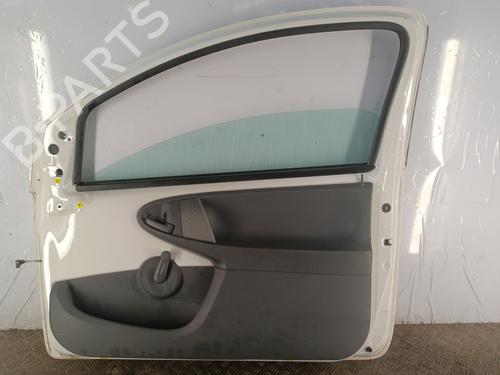 Used Right front door Right front door PEUGEOT 107 (PM_, PN_) 1.0 (68 hp) 33693032 33693032