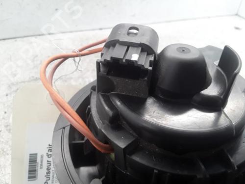 Heater blower motor RENAULT CLIO IV (BH_) 1.5 dCi 75 | BP30013625M62 