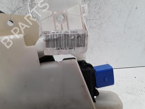 Used Front right lock VW POLO IV (9N_, 9A_) 1.2 12V (64 hp) 30015925