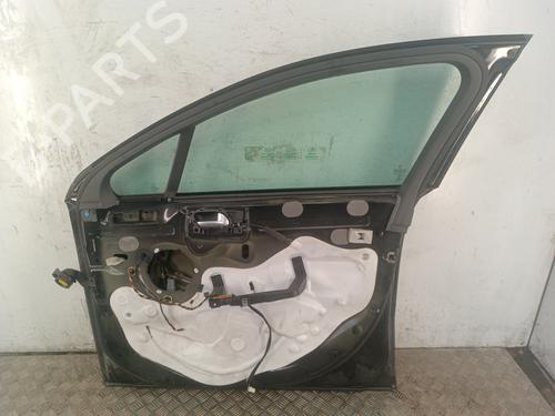 Used Right front door Right front door 38549662 38549662