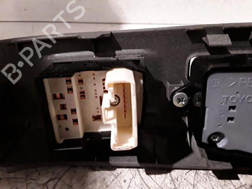 Used Left front window switch TOYOTA PRIUS Liftback (_W2_) 1.5 Hybrid (NHW20_, NHW20R) (112 hp) 30011230