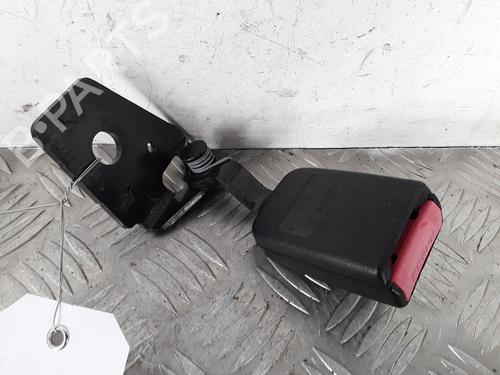 Boucle de ceinture de sécurité PEUGEOT 308 I (4A_, 4C_) 2.0 HDi (150 hp) 30011393