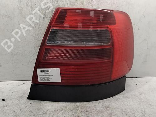 Piloto trasero derecho AUDI A4 B5 (8D2) 1.9 TDI (110 hp) 30021309