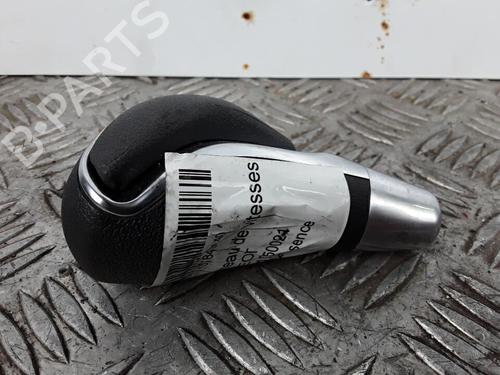 Used Shift knob Shift knob PEUGEOT 208 I (CA_, CC_) 1.2 THP 110 (110 hp) 30027506 30027506