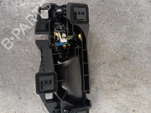 Used Rear right interior door handle Rear right interior door handle PEUGEOT 2008 II (UD_, US_, UY_, UJ_, UR_, UC_) 1.2 PureTech 130 (USHNS, URHNS) (130 hp) 30010041 30010041