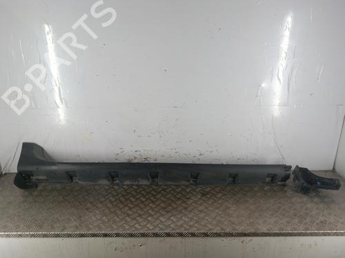 Used Right sideskirt Right sideskirt 36817941 36817941