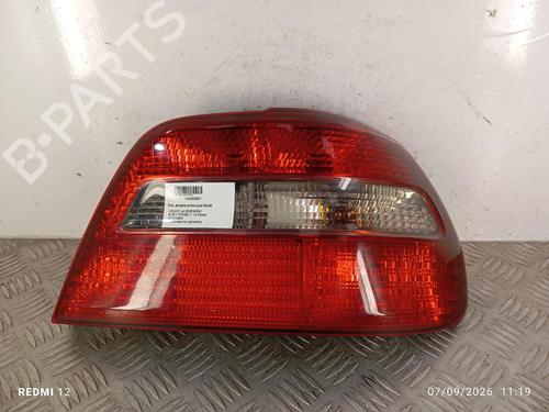 Used Right taillight Right taillight 38913010 38913010