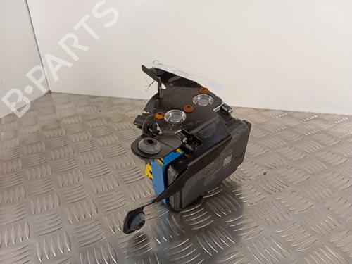 ABS pump RENAULT MEGANE III Hatchback (BZ0/1_, B3_) 1.2 TCe (BZ16, BZ28) | BP30008199M43 