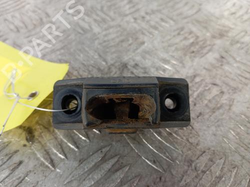 Used Tailgate lock Tailgate lock RENAULT SUPER 5 (B/C40_) 1.4 Cat (B/C/407) (58 hp) 33692277 33692277