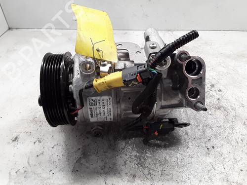 AC Kompressor PEUGEOT 3008 II SUV (MC_, MR_, MJ_, M4_) 1.2 THP/ PureTech 130 (MRHNSM, MRHNSU, MRHNSJ, MRHNYW,... (131 hp) 30012775
