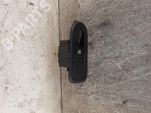 Used Right rear window switch DACIA DUSTER (HS_) 1.2 TCe 125 (125 hp) 30020125