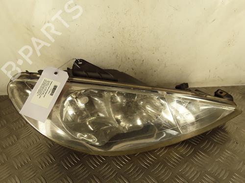 Used Right headlight PEUGEOT 206 Hatchback (2A/C) 1.4 i (75 hp) 30174197