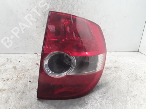 Høyre baklys VW FOX Hatchback (5Z1, 5Z3, 5Z4) 1.2 (55 hp) 30024120