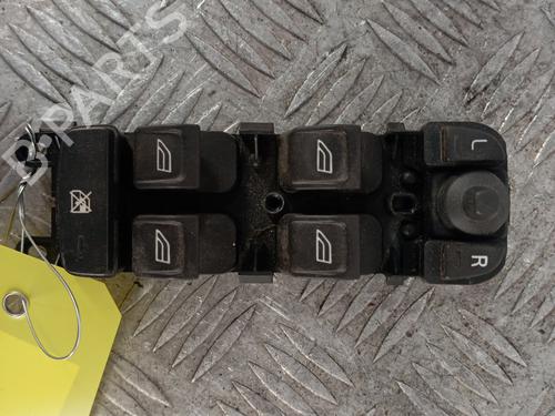 Left front window switch VOLVO V70 III (135) | BP33946268I27 - Image 2