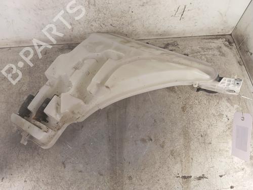 Used Windscreen washer tank BMW 1 (F20) 116 d (116 hp) 30023571