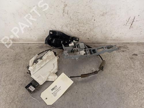 Høyre bak lås CITROËN C3 II (SC_) 1.0 VTi 68 (68 hp) 30017980