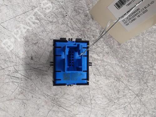 Used Switch DS DS 7 Crossback (J4_, JR_, JC_) 2.0 BlueHDi 180 (JJEHZR) (177 hp) 30009736