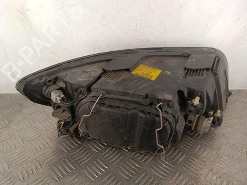 Used Left headlight Left headlight VOLVO S40 II (544) 2.0 D (136 hp) 30025005 30025005