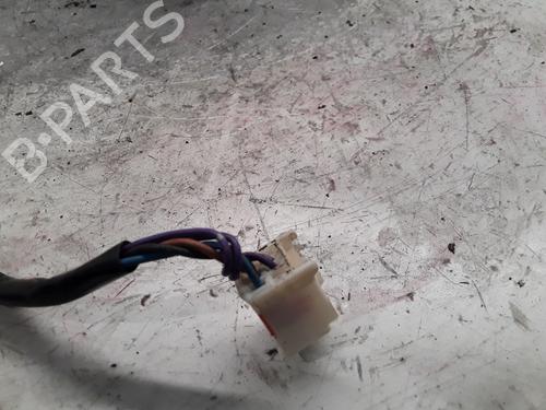 right-mirror-mazda-premacy-cp-1999-2000-2001-2002-2003-2004-2005-30026115 main image