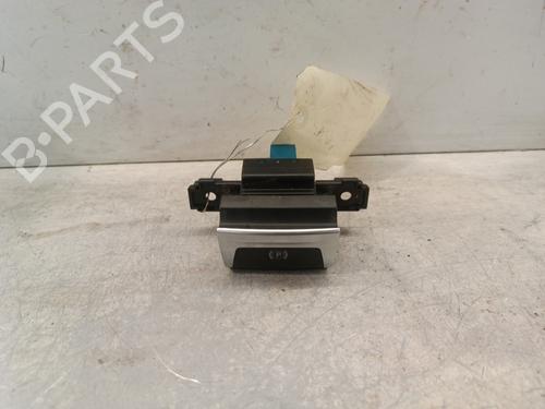 Used Switch PEUGEOT 308 SW II (LC_, LJ_, LR_, LX_, L4_) 1.6 BlueHDi 120 (120 hp) 30014996