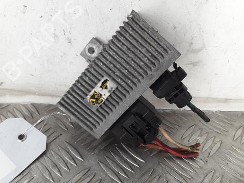 Used Electronic module RENAULT CLIO II Hatchback Van (SB0/1/2_) 1.9 D (SB0R) (54 hp) 30543213