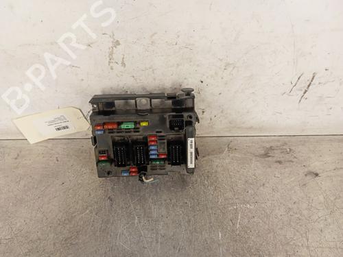 Fuse box PEUGEOT 307 CC (3B) 2.0 16V | BP30025463E1 - Image 2