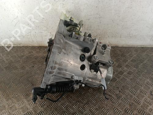 Getriebe DS DS 3 (SA_) 1.6 BlueHDi 100 (SABHY0, SABHYT) | BP30940754M3