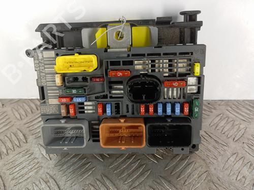 Used Fuse box Fuse box PEUGEOT EXPERT Van (VF3A_, VF3U_, VF3X_) 2.0 HDi 120 (120 hp) 32206121 32206121