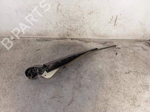 Used Rear windshield wiper arm Rear windshield wiper arm VOLVO V70 III (135) D5 (185 hp) 30025380 30025380