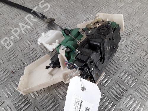 Used Rear right lock VW POLO IV (9N_, 9A_) 1.2 12V (64 hp) 30964580