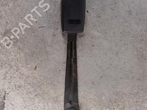 Used Seat buckle TOYOTA YARIS (_P1_) 1.4 D-4D (NLP10_, NLP10R) (75 hp) 30014692