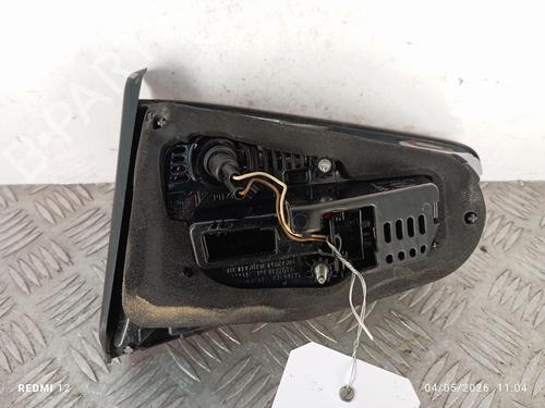 left-tailgate-light-vw-golf-vii-5g1-bq1-be1-be2-2012-2013-2014-2015-2016-2017-2018-2019-2020-2021-34450468 main image