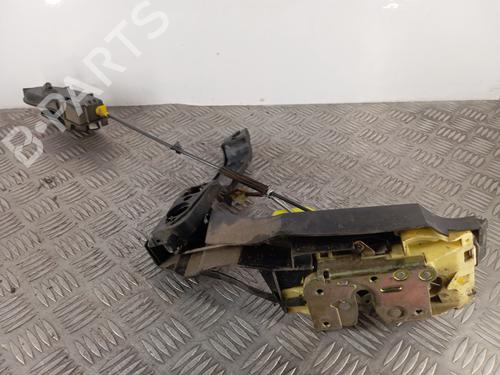 Vergrendeling rechts voor FORD FOCUS I (DAW, DBW) 1.8 Turbo DI / TDDi (90 hp) 32360547