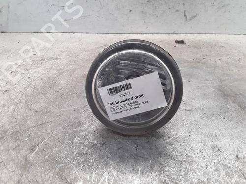 Used Right front fog light SUZUKI SX4 (EY, GY) 1.6 VVT (RW416, YA21S) (107 hp) 30013000