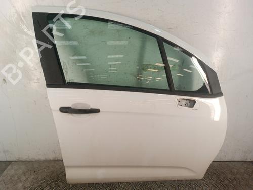 Used Right front door Right front door 37992840 37992840