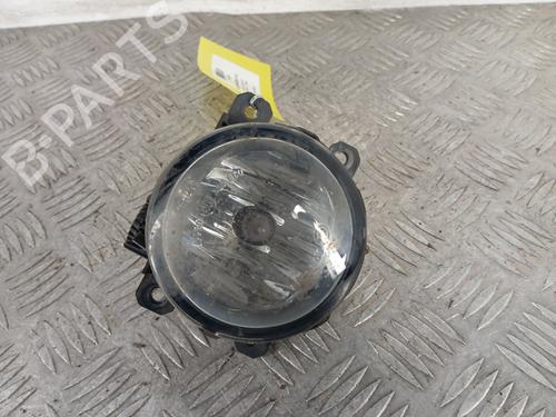 Used Right front fog light PEUGEOT 3008 II SUV (MC_, MR_, MJ_, M4_) 1.5 BlueHDi 130 (131 hp) 31658358