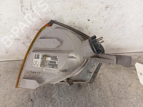 Blinklys foran høyre MERCEDES-BENZ C-CLASS (W202) C 220 CDI (202.133) | BP30025436C33 