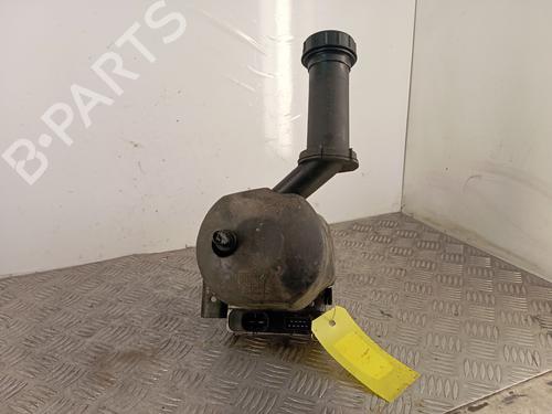 Used Steering pump Steering pump CITROËN C4 Coupe (LA_) 1.4 16V (88 hp) 33946270 33946270