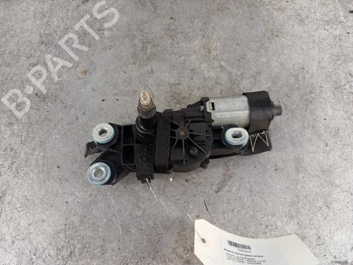 Ruitenwissermotor achter VOLVO V70 III (135) D5 (185 hp) 30018182