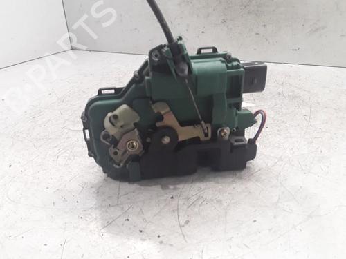 Venstre fortil lås VW GOLF IV (1J1) 1.6 16V | BP30021021C98 