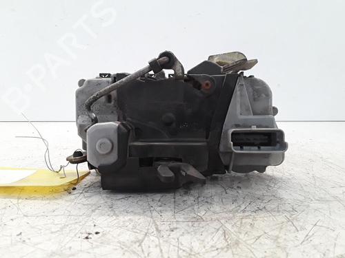 Højre fortil lås CITROËN XSARA Break (N2) 1.6 16V (109 hp) 30016136