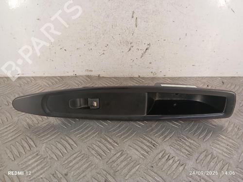 Right front window switch CITROËN C4 I (LC_) 1.4 16V | BP39478469I26 - Image 2