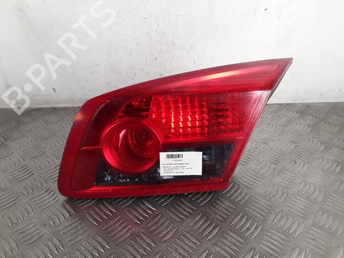 Używane Lampa tylna klapy bagażnika prawa RENAULT VEL SATIS (BJ0_) 3.5 V6 (BJ0R, BJ0V, BJ0U) (241 hp) 30024973