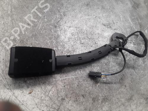 Used Seat buckle AUDI A3 Sportback (8VA, 8VF) 2.0 TDI (150 hp) 30023953